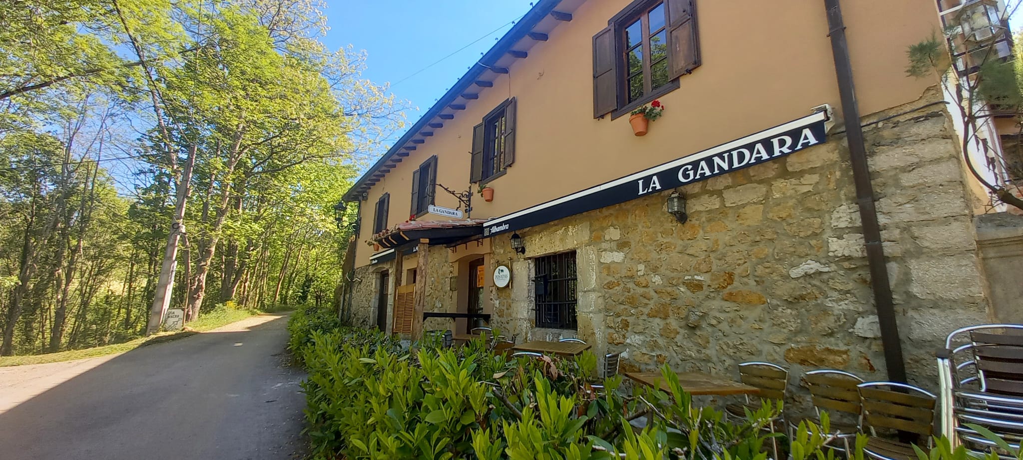 entrada de la posada de la gandara